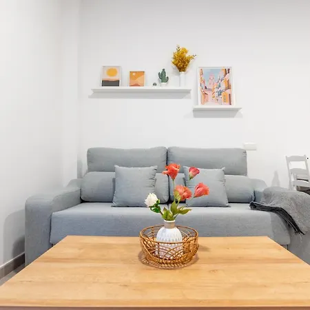 Wintowinrentals Superb New-look Malaga