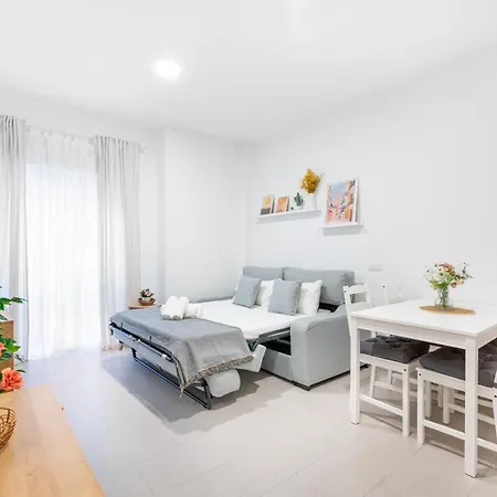 Wintowinrentals Superb New-look * Malaga